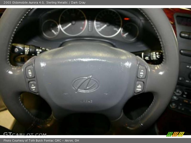 Sterling Metallic / Dark Gray 2003 Oldsmobile Aurora 4.0