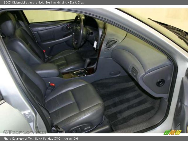 Sterling Metallic / Dark Gray 2003 Oldsmobile Aurora 4.0