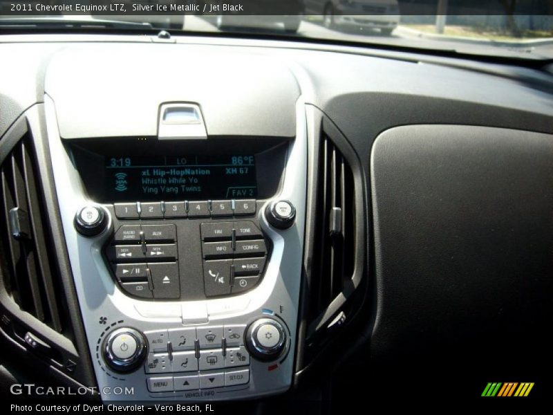 Silver Ice Metallic / Jet Black 2011 Chevrolet Equinox LTZ