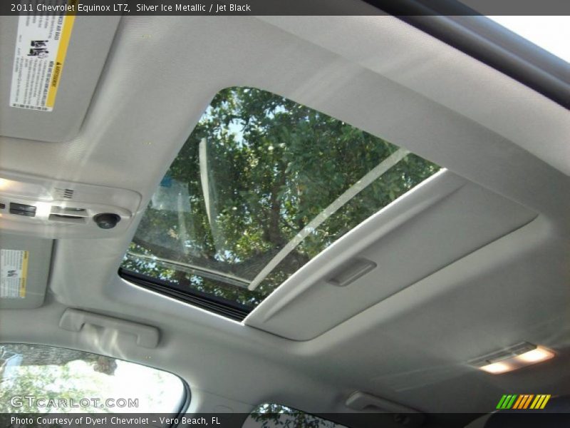 Silver Ice Metallic / Jet Black 2011 Chevrolet Equinox LTZ