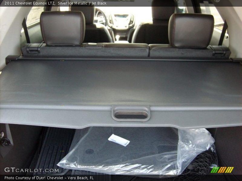 Silver Ice Metallic / Jet Black 2011 Chevrolet Equinox LTZ