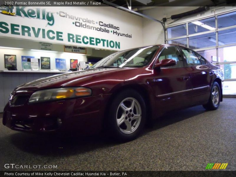 Maple Red Metallic / Taupe 2002 Pontiac Bonneville SE