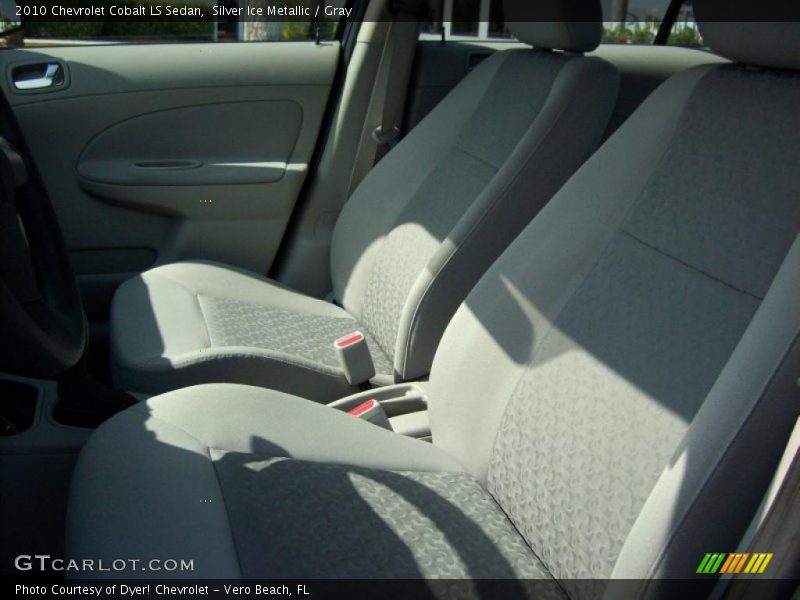 Silver Ice Metallic / Gray 2010 Chevrolet Cobalt LS Sedan
