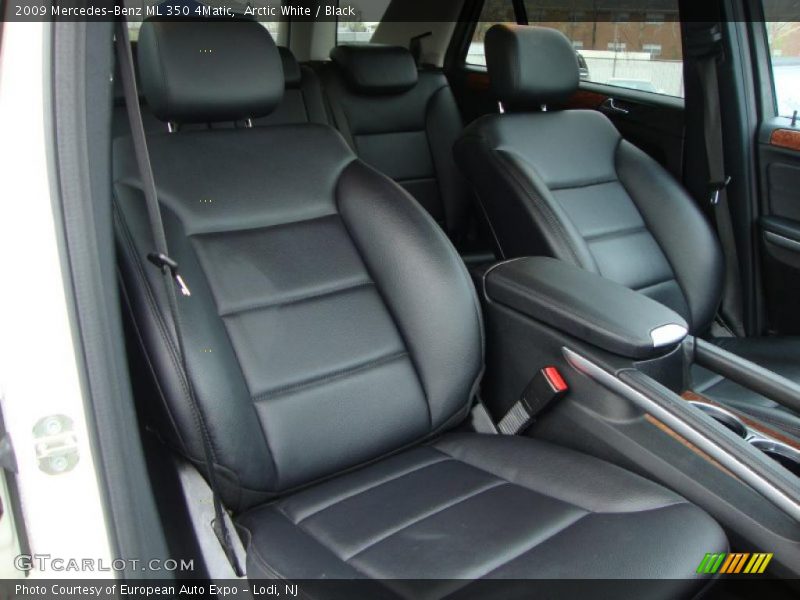 Arctic White / Black 2009 Mercedes-Benz ML 350 4Matic