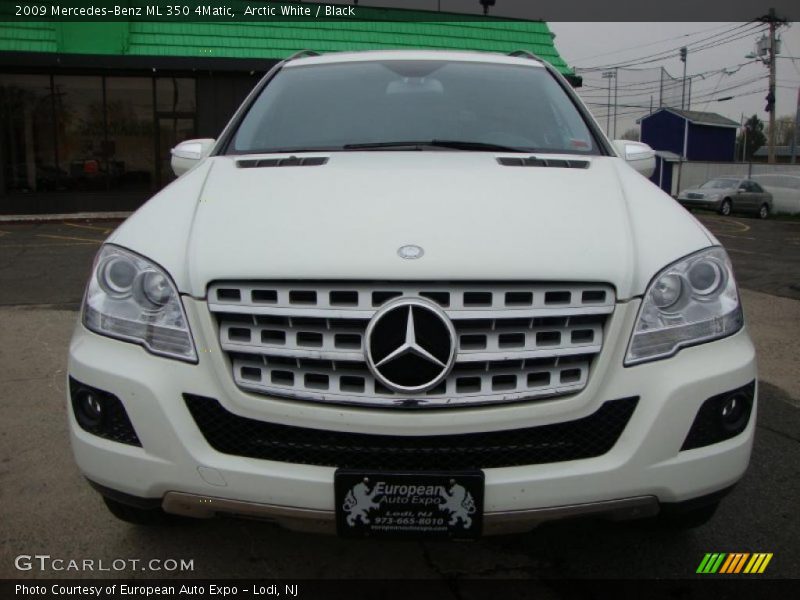 Arctic White / Black 2009 Mercedes-Benz ML 350 4Matic