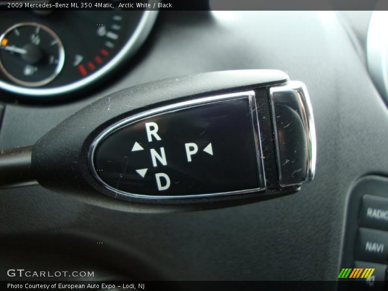 Arctic White / Black 2009 Mercedes-Benz ML 350 4Matic