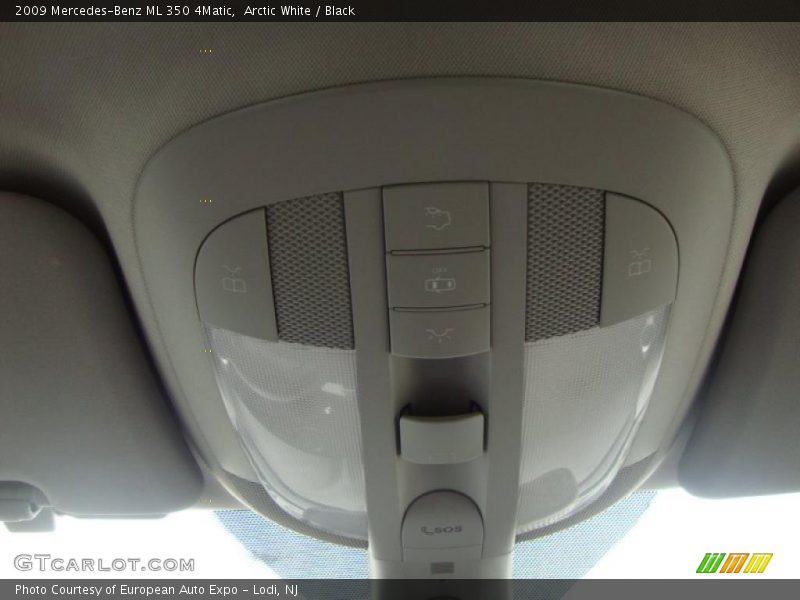 Arctic White / Black 2009 Mercedes-Benz ML 350 4Matic
