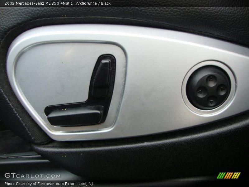 Arctic White / Black 2009 Mercedes-Benz ML 350 4Matic
