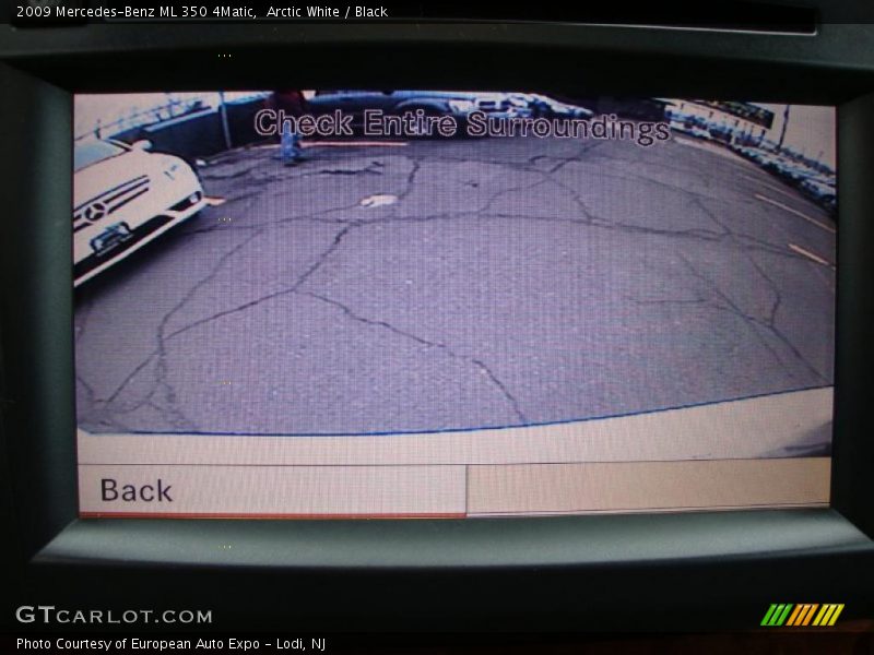 Arctic White / Black 2009 Mercedes-Benz ML 350 4Matic