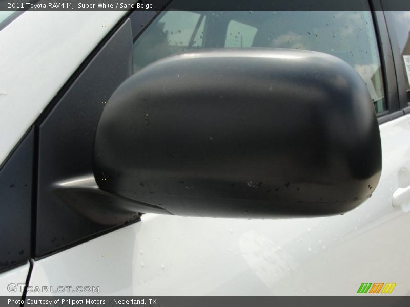 Super White / Sand Beige 2011 Toyota RAV4 I4
