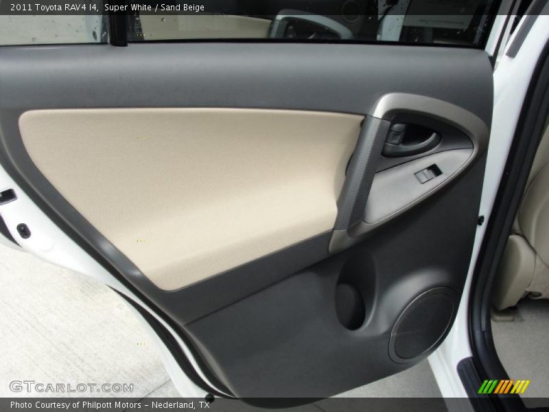 Door Panel of 2011 RAV4 I4