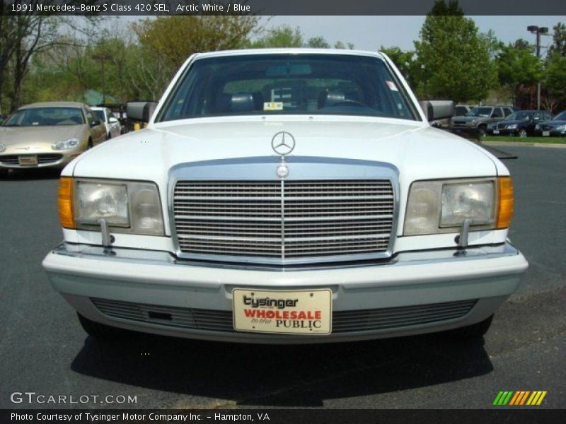 Arctic White / Blue 1991 Mercedes-Benz S Class 420 SEL