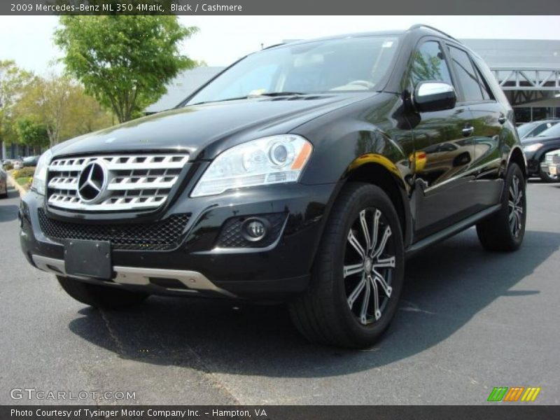 Front 3/4 View of 2009 ML 350 4Matic