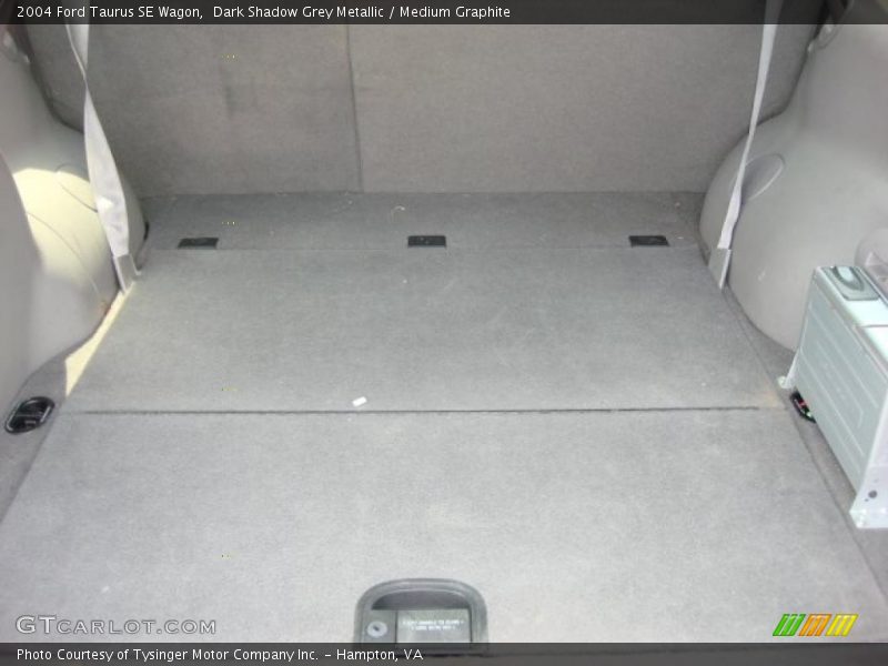  2004 Taurus SE Wagon Trunk