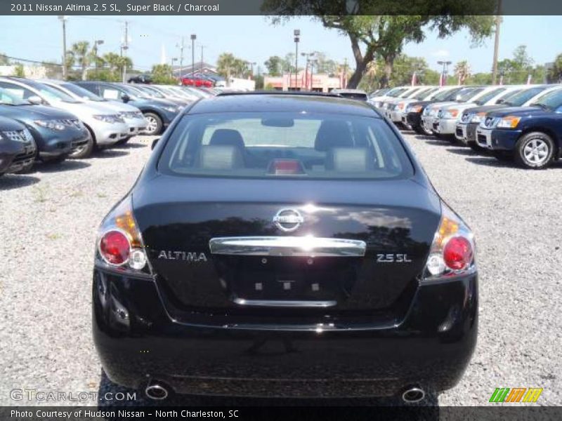 Super Black / Charcoal 2011 Nissan Altima 2.5 SL