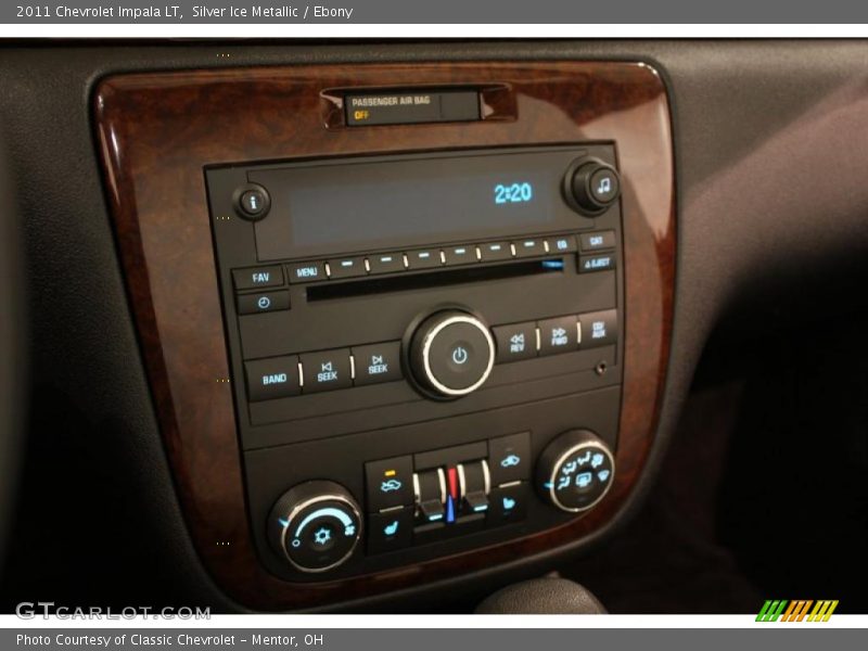 Silver Ice Metallic / Ebony 2011 Chevrolet Impala LT