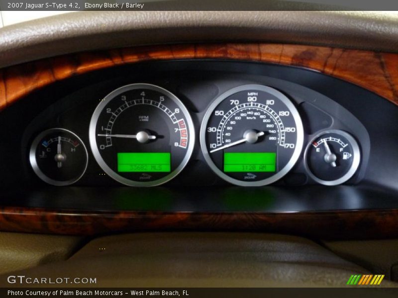  2007 S-Type 4.2 4.2 Gauges