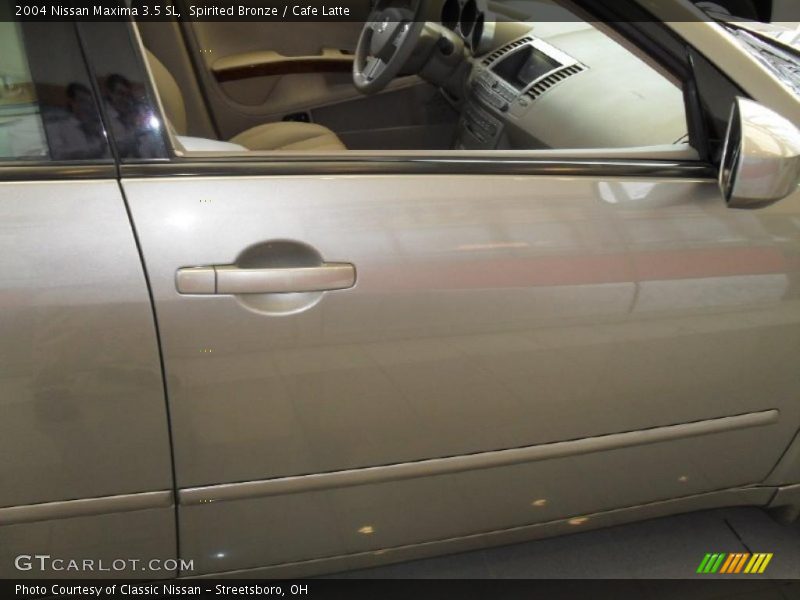 Spirited Bronze / Cafe Latte 2004 Nissan Maxima 3.5 SL