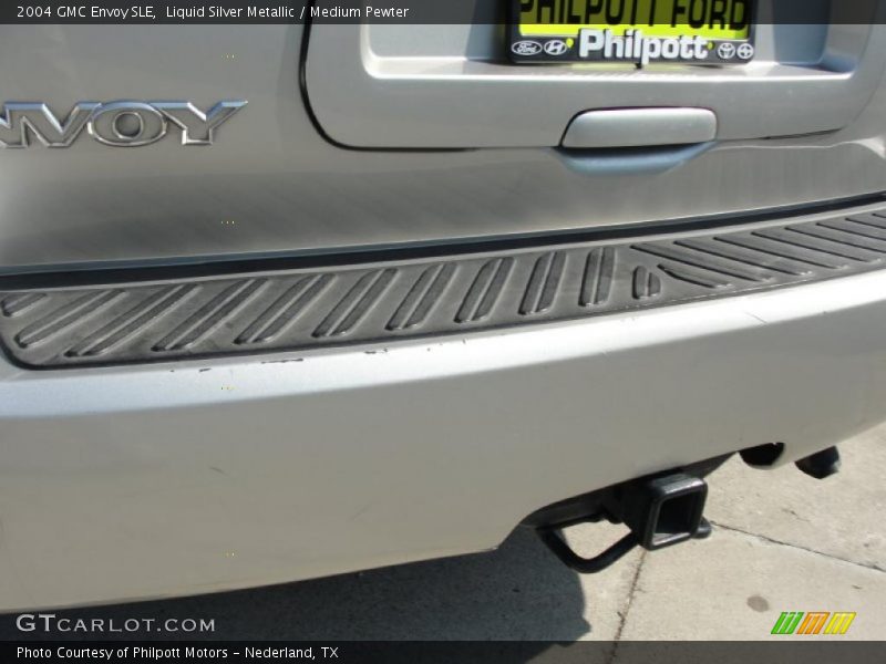 Liquid Silver Metallic / Medium Pewter 2004 GMC Envoy SLE