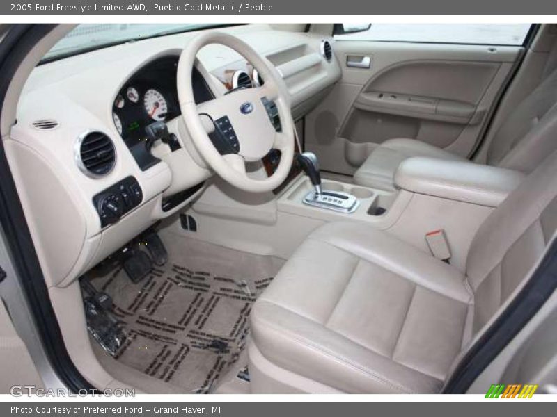  2005 Freestyle Limited AWD Pebble Interior