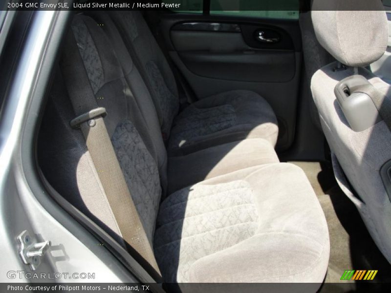 Liquid Silver Metallic / Medium Pewter 2004 GMC Envoy SLE