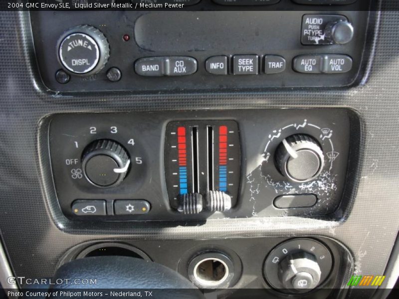 Liquid Silver Metallic / Medium Pewter 2004 GMC Envoy SLE