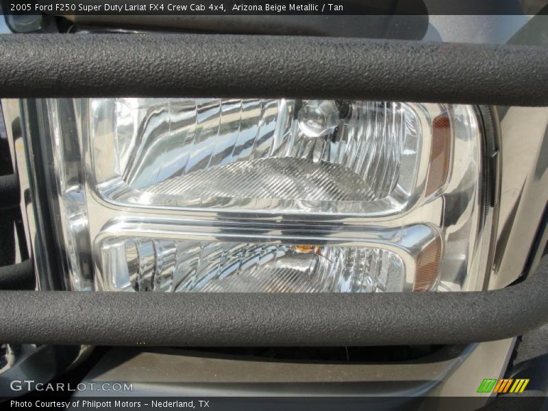 Arizona Beige Metallic / Tan 2005 Ford F250 Super Duty Lariat FX4 Crew Cab 4x4