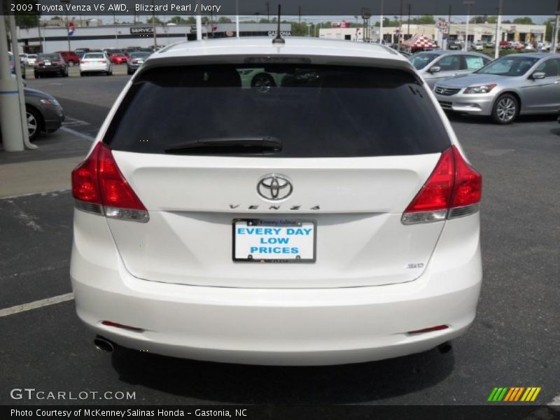 Blizzard Pearl / Ivory 2009 Toyota Venza V6 AWD