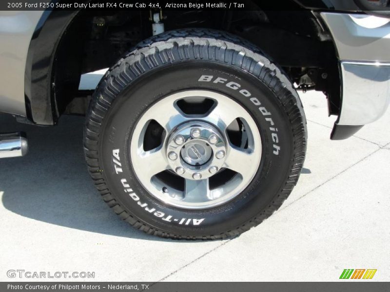 Arizona Beige Metallic / Tan 2005 Ford F250 Super Duty Lariat FX4 Crew Cab 4x4