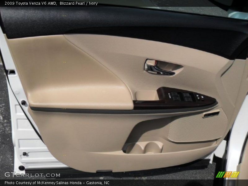 Blizzard Pearl / Ivory 2009 Toyota Venza V6 AWD