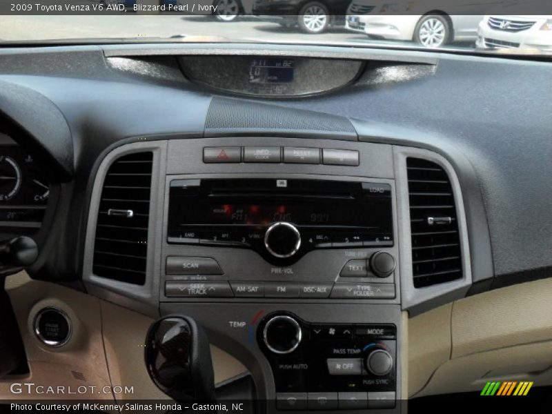 Blizzard Pearl / Ivory 2009 Toyota Venza V6 AWD