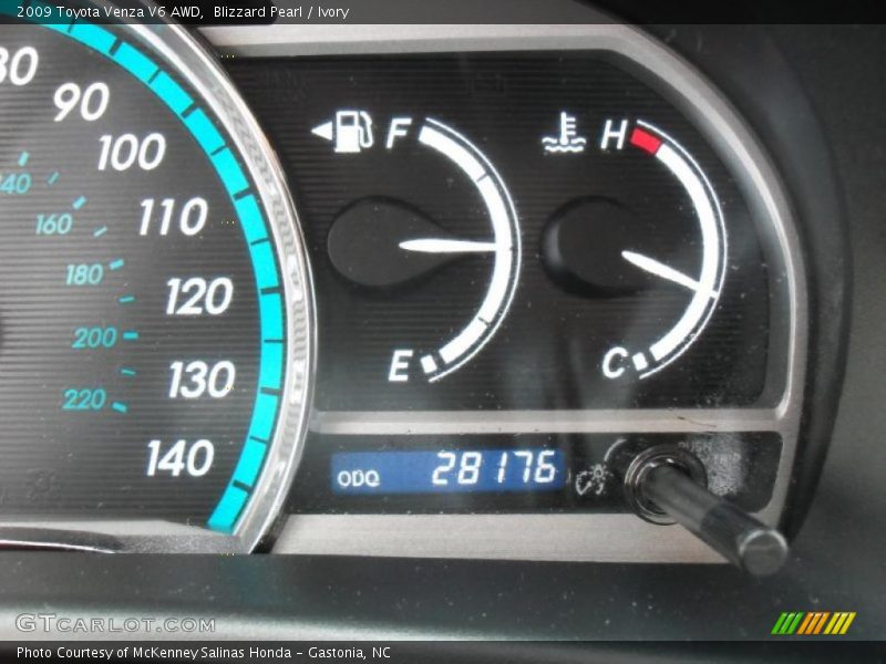 Blizzard Pearl / Ivory 2009 Toyota Venza V6 AWD