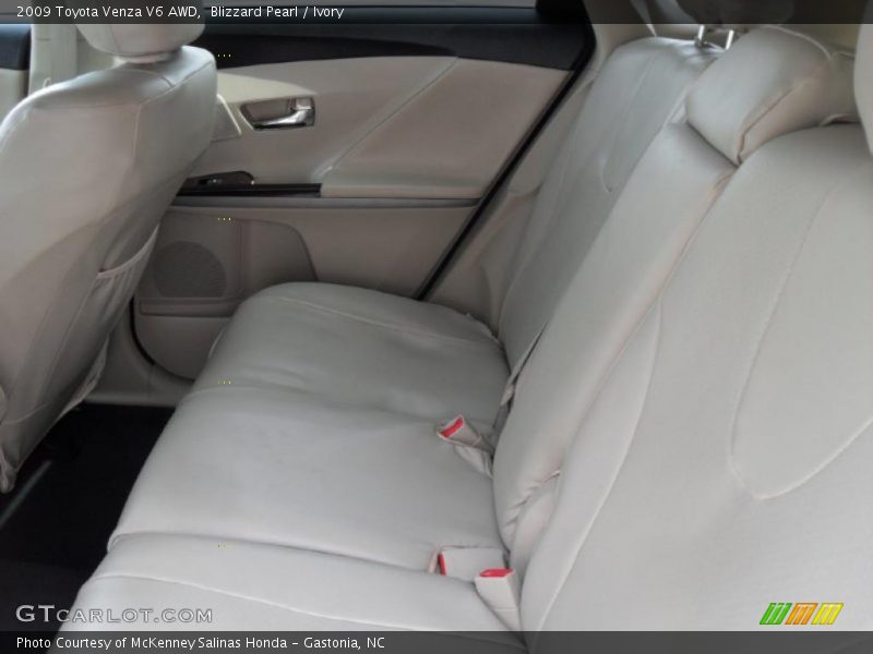 Blizzard Pearl / Ivory 2009 Toyota Venza V6 AWD