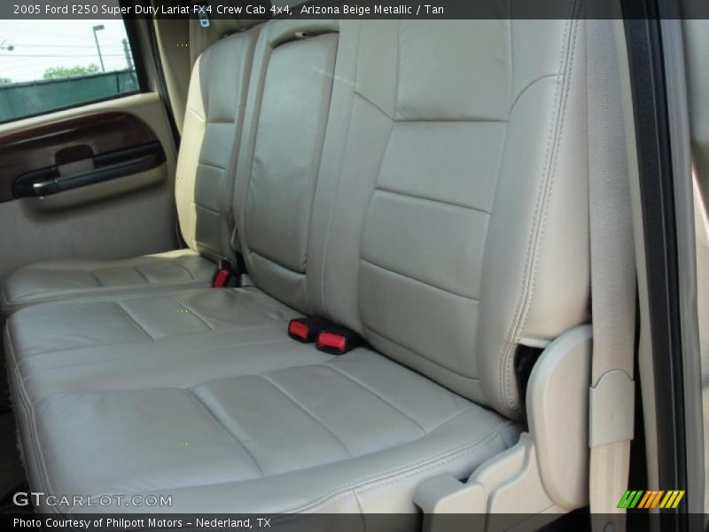 Arizona Beige Metallic / Tan 2005 Ford F250 Super Duty Lariat FX4 Crew Cab 4x4