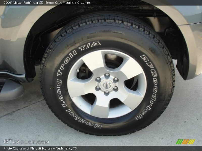 Storm Grey Metallic / Graphite 2006 Nissan Pathfinder SE