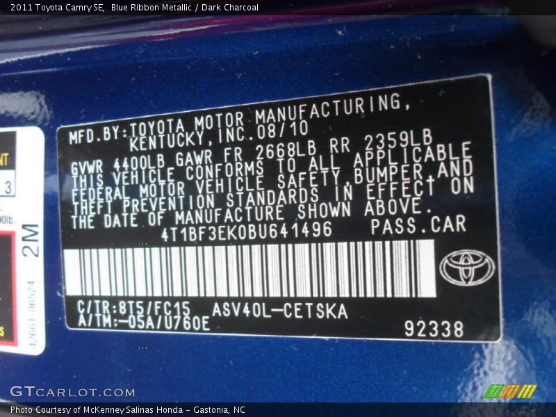 Blue Ribbon Metallic / Dark Charcoal 2011 Toyota Camry SE
