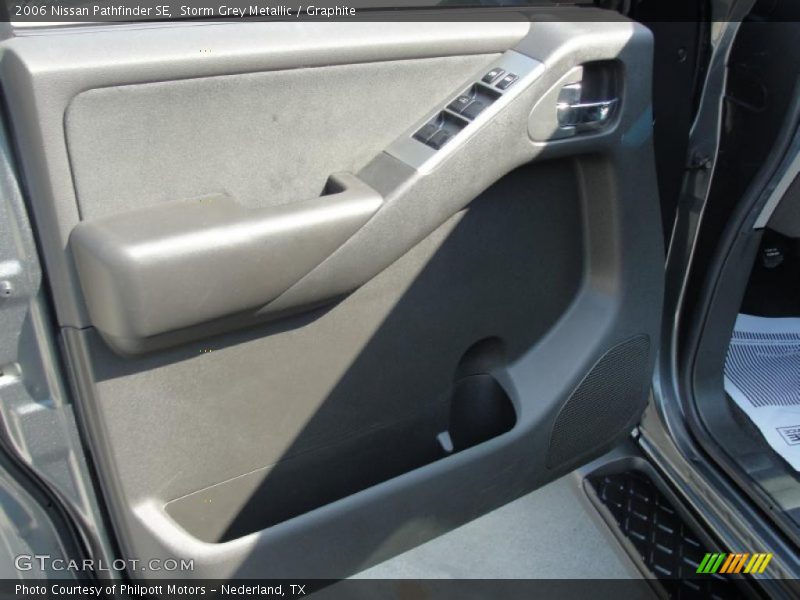 Storm Grey Metallic / Graphite 2006 Nissan Pathfinder SE