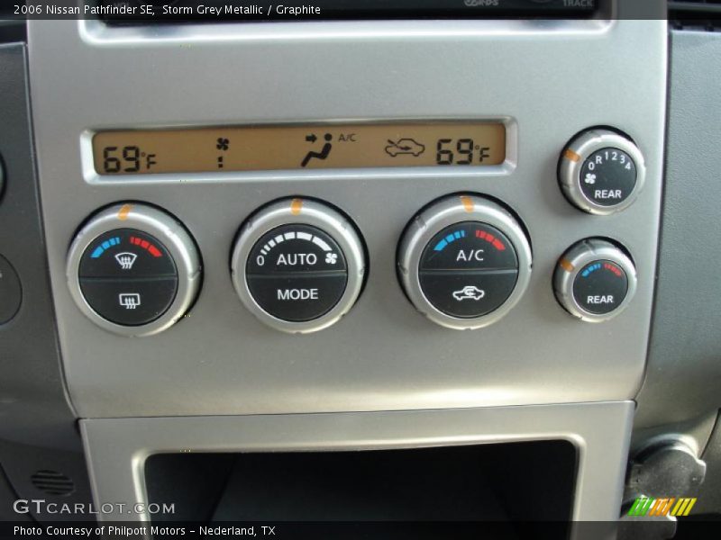 Storm Grey Metallic / Graphite 2006 Nissan Pathfinder SE