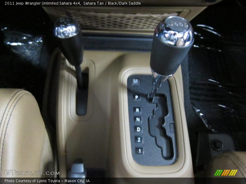Sahara Tan / Black/Dark Saddle 2011 Jeep Wrangler Unlimited Sahara 4x4