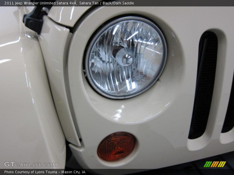 Sahara Tan / Black/Dark Saddle 2011 Jeep Wrangler Unlimited Sahara 4x4