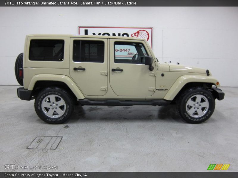 Sahara Tan / Black/Dark Saddle 2011 Jeep Wrangler Unlimited Sahara 4x4