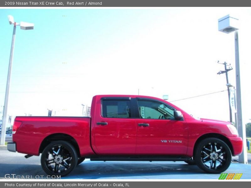 Red Alert / Almond 2009 Nissan Titan XE Crew Cab