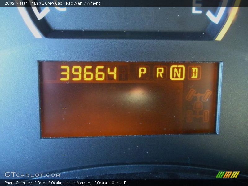 Red Alert / Almond 2009 Nissan Titan XE Crew Cab