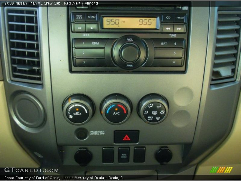 Controls of 2009 Titan XE Crew Cab