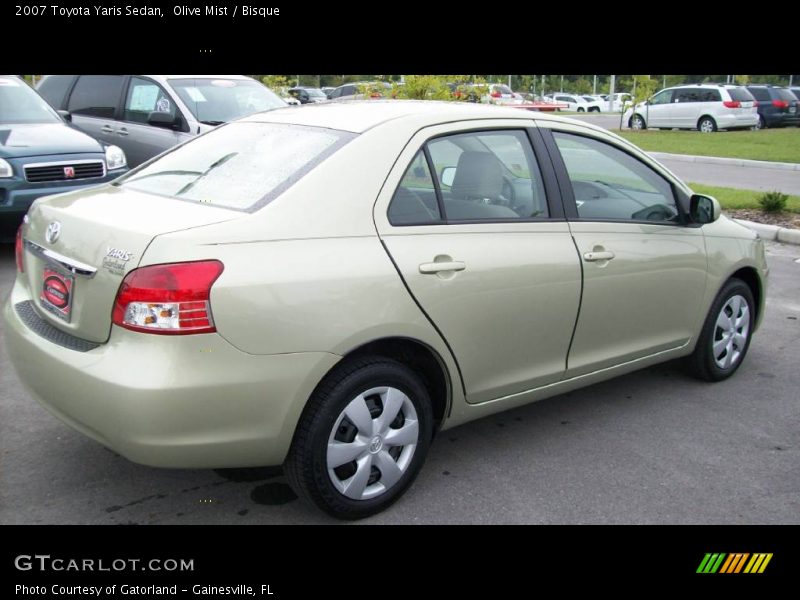 Olive Mist / Bisque 2007 Toyota Yaris Sedan