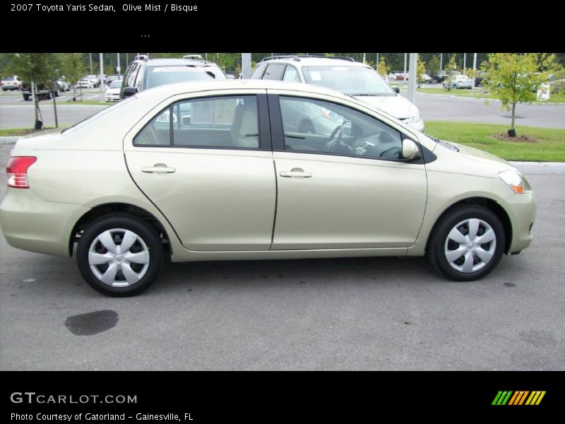 Olive Mist / Bisque 2007 Toyota Yaris Sedan