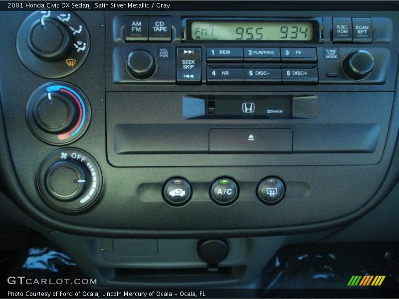 Controls of 2001 Civic DX Sedan