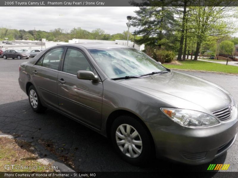 Phantom Gray Pearl / Stone Gray 2006 Toyota Camry LE