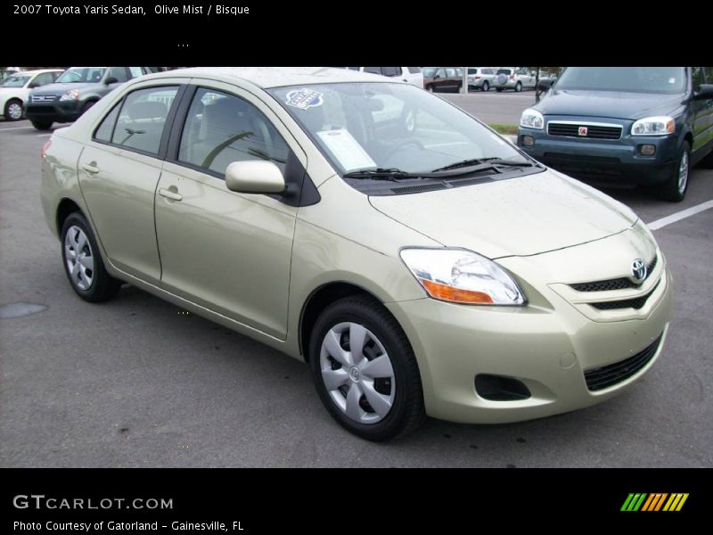 Olive Mist / Bisque 2007 Toyota Yaris Sedan