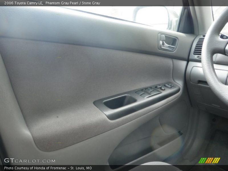 Phantom Gray Pearl / Stone Gray 2006 Toyota Camry LE